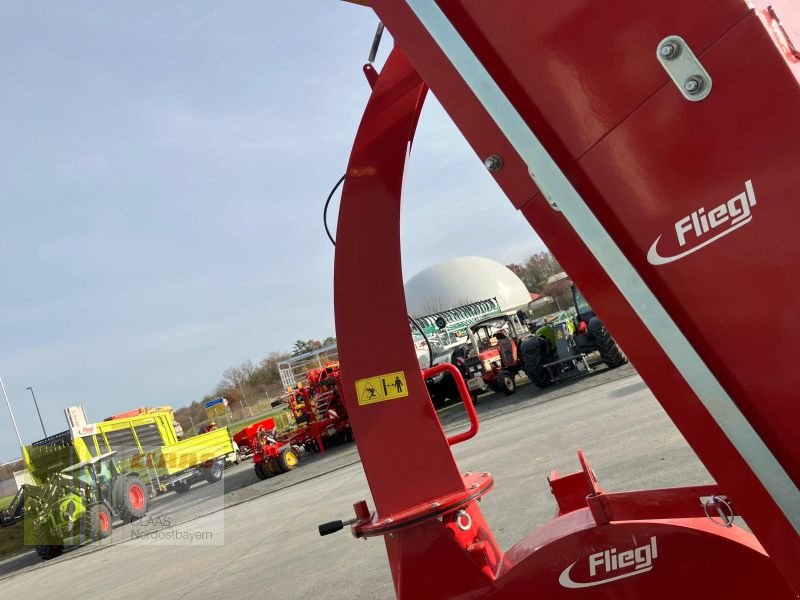 Ladeschaufel des Typs Fliegl FORFLI000550 HOLZHACKER BIG, Neumaschine in Hollfeld (Bild 5)