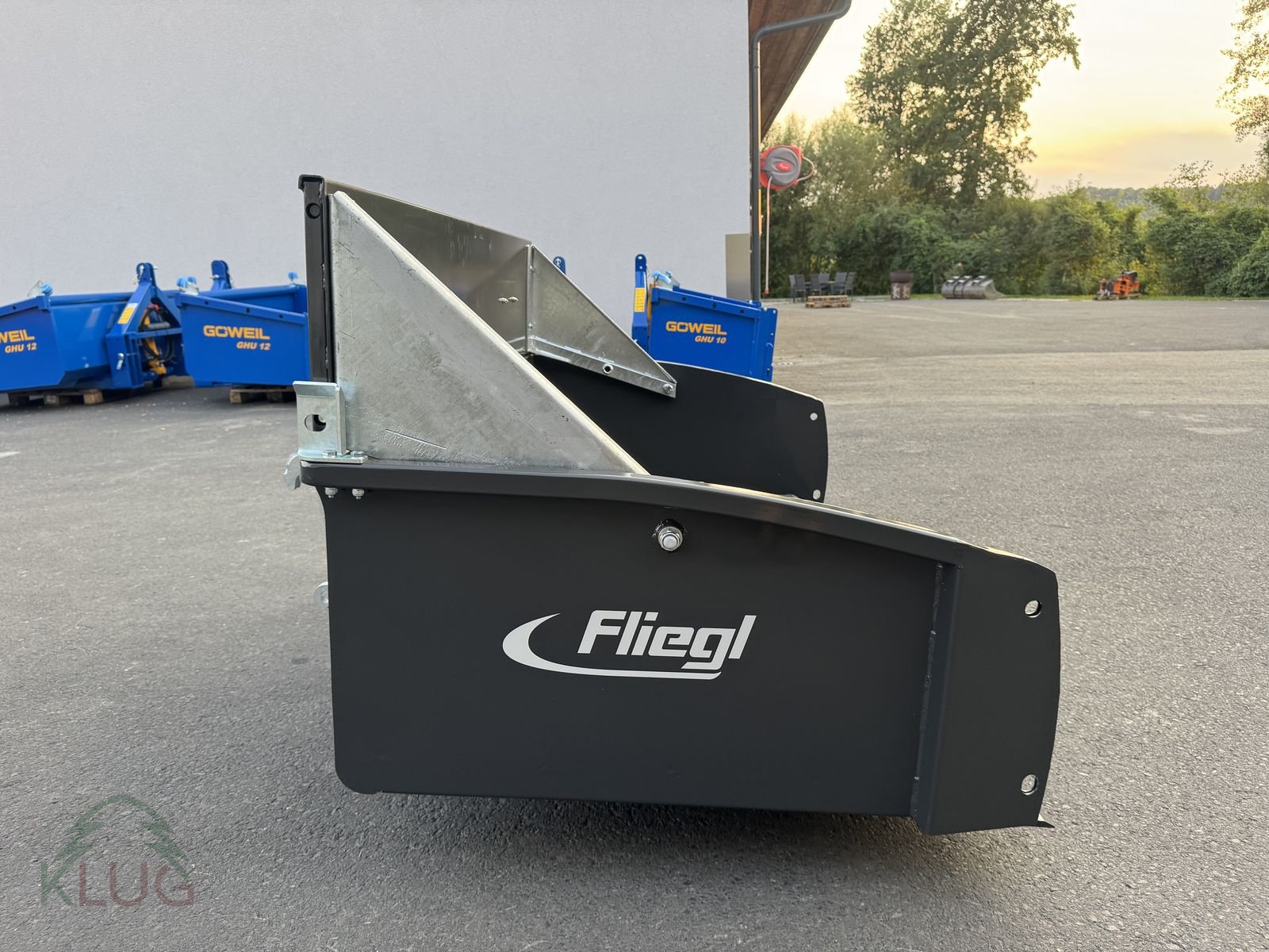 Ladeschaufel typu Fliegl Gigant 2000, Neumaschine v Pirching am Traubenberg (Obrázek 21)