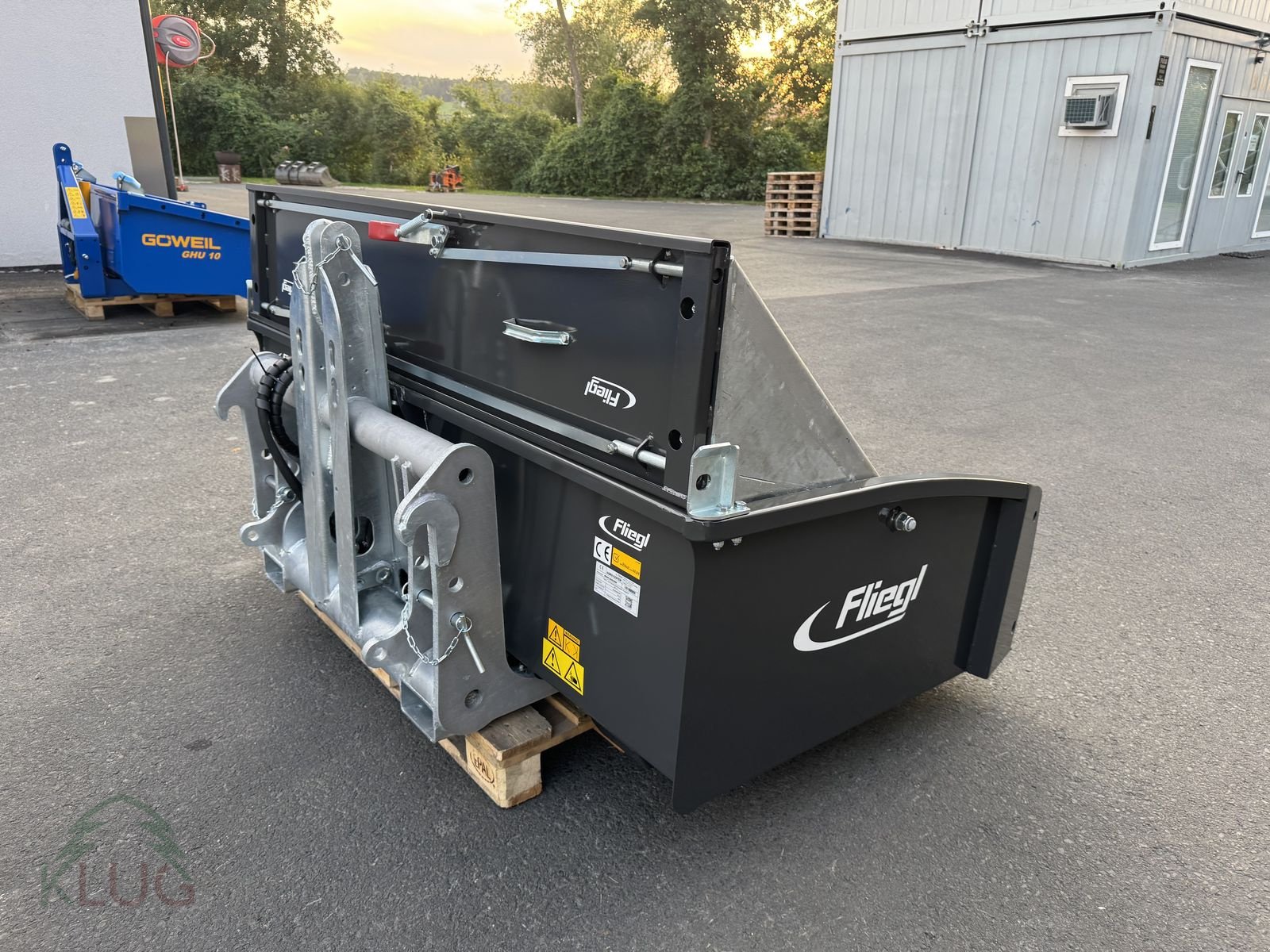 Ladeschaufel typu Fliegl Gigant 2000, Neumaschine v Pirching am Traubenberg (Obrázek 22)