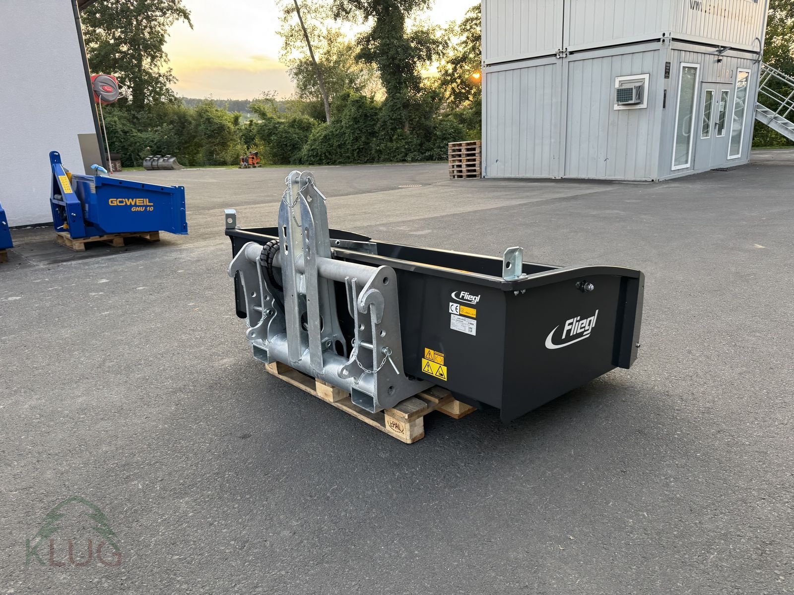 Ladeschaufel typu Fliegl Gigant 2000, Neumaschine v Pirching am Traubenberg (Obrázek 12)