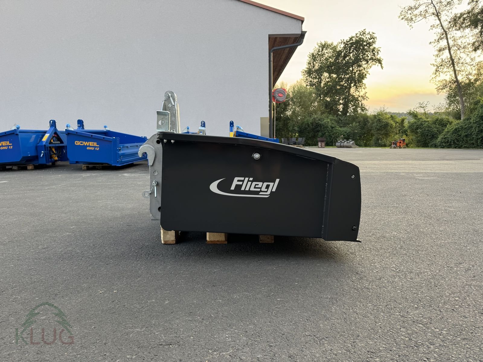 Ladeschaufel typu Fliegl Gigant 2000, Neumaschine v Pirching am Traubenberg (Obrázek 10)