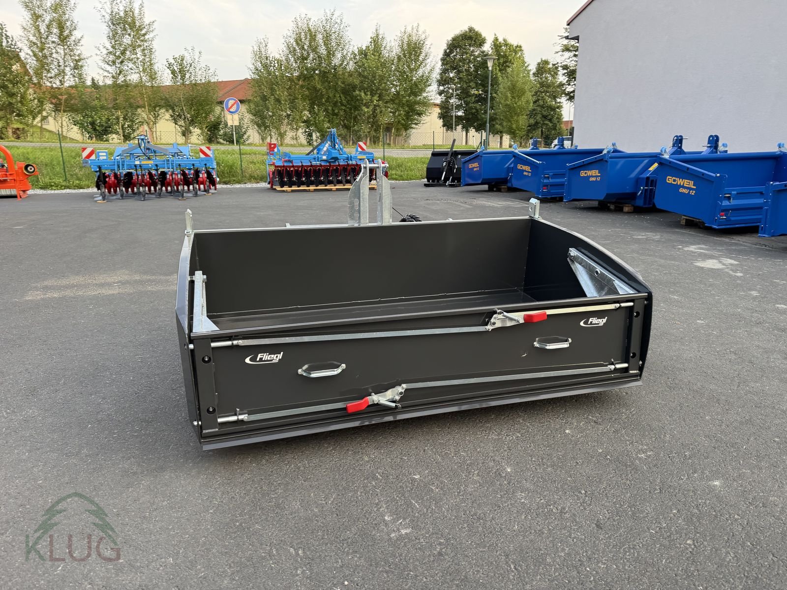 Ladeschaufel typu Fliegl Gigant 2000, Neumaschine v Pirching am Traubenberg (Obrázek 5)