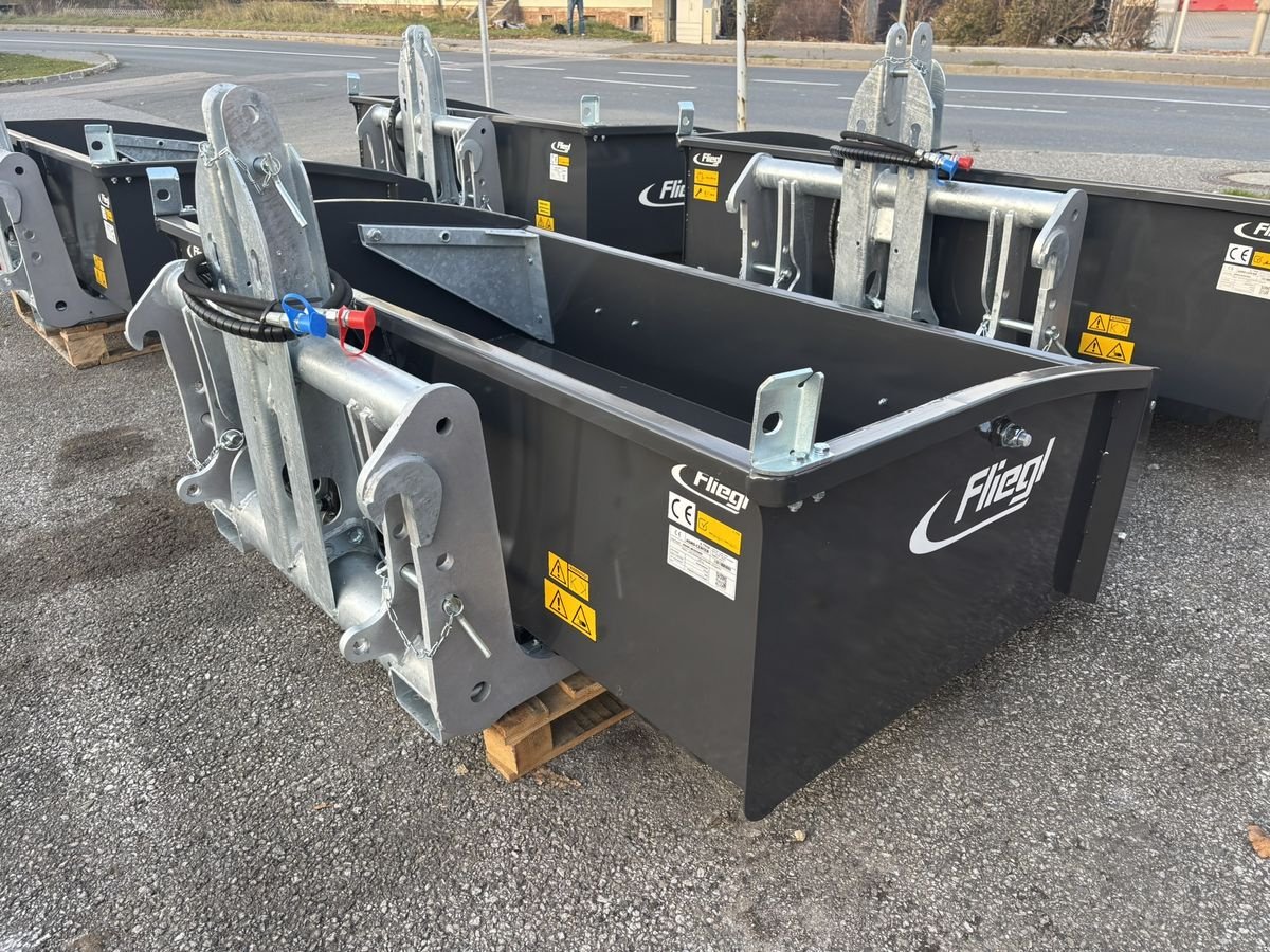 Ladeschaufel typu Fliegl Gigant 2000, Neumaschine v Göpfritz (Obrázek 4)