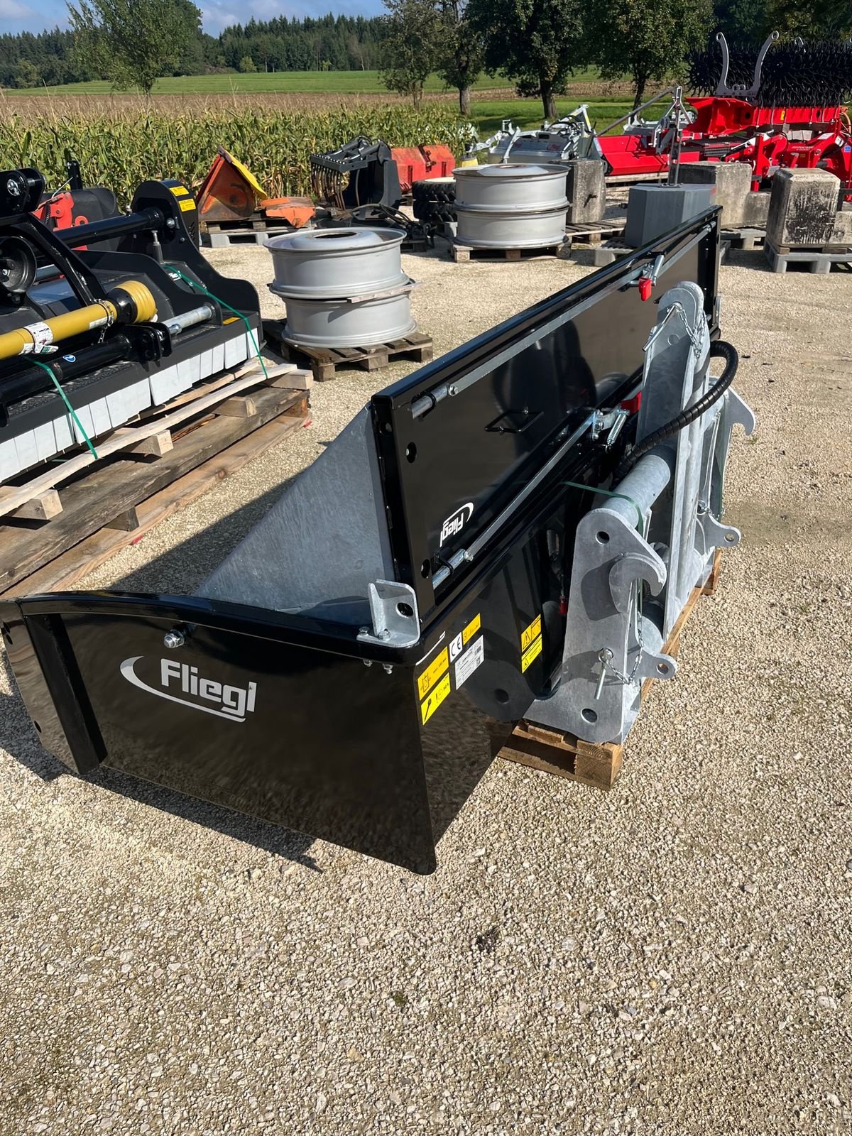 Ladeschaufel du type Fliegl Gigant 2200 doppelwirkend Hardox SL, Vorführmaschine en Waldneukirchen (Photo 5)