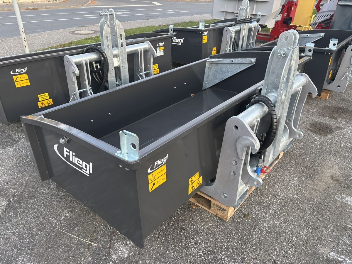 Ladeschaufel tipa Fliegl Gigant 2200, Neumaschine u Göpfritz (Slika 2)