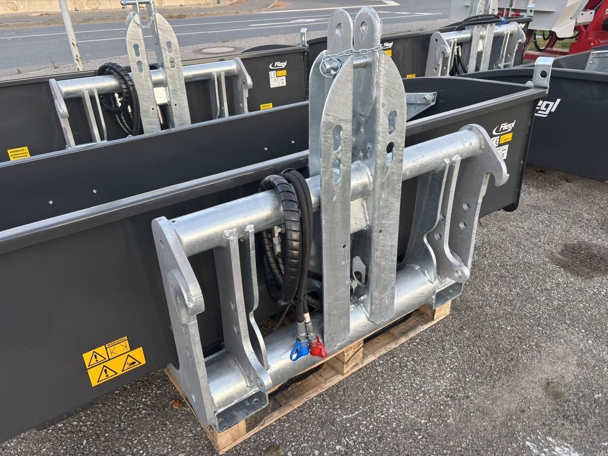 Ladeschaufel tipa Fliegl Gigant 2200, Neumaschine u Göpfritz (Slika 3)