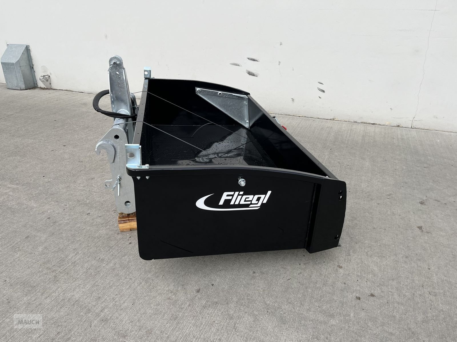 Ladeschaufel typu Fliegl Gigant 240cm Kippmulde / Heckschaufel, Neumaschine v Burgkirchen (Obrázek 2)