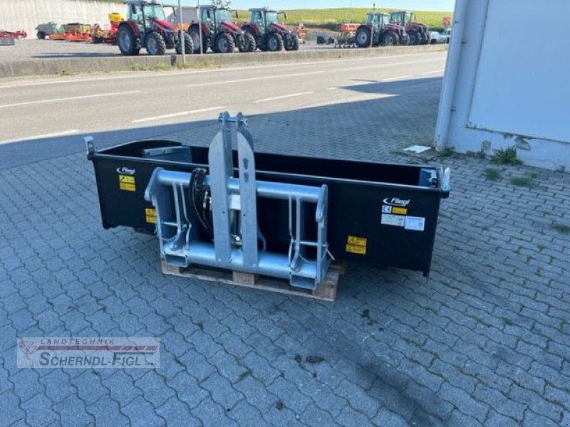 Ladeschaufel of the type Fliegl Heck-und Hochkippschaufel, Neumaschine in St.Margarethen (Picture 2)