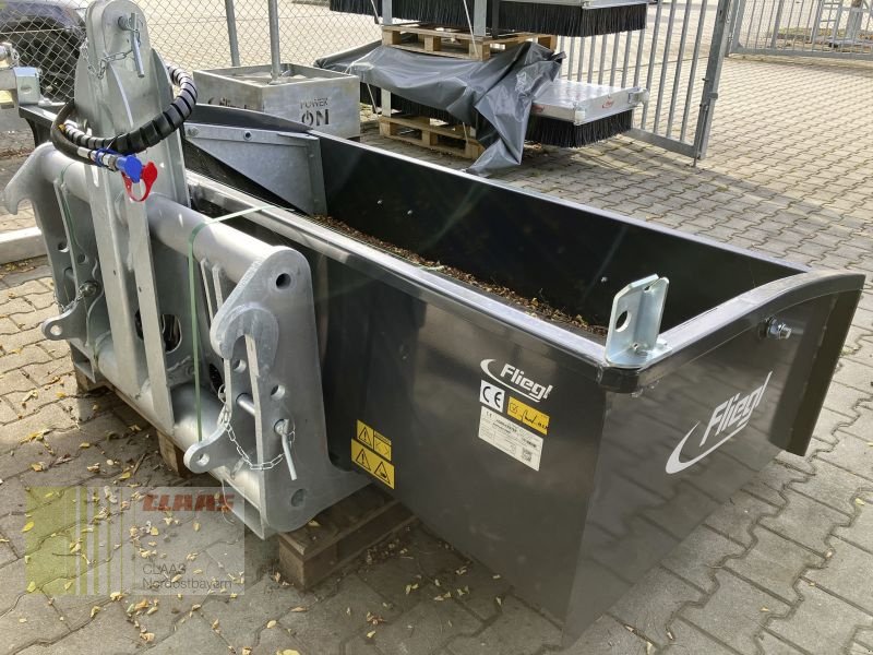 Ladeschaufel des Typs Fliegl HSHFLM222000 GIGANT 2.200MM, Neumaschine in Schwandorf (Bild 7)