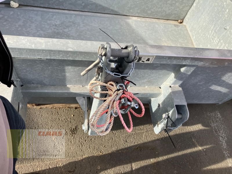 Ladeschaufel des Typs Fliegl HSMFLM200000V HECKSCHAUFEL, Neumaschine in Hollfeld (Bild 5)