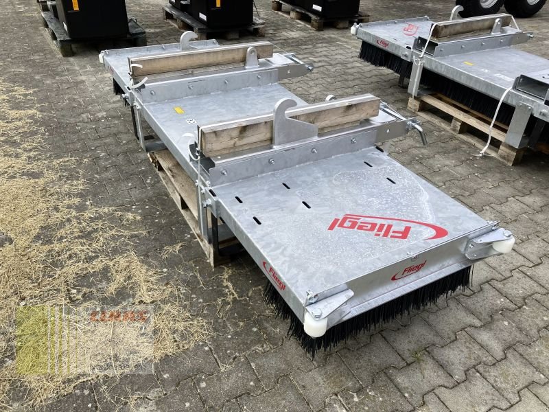 Ladeschaufel des Typs Fliegl KEBFLI250005 LÖWE 2.500MM, Neumaschine in Moosbach (Bild 8)