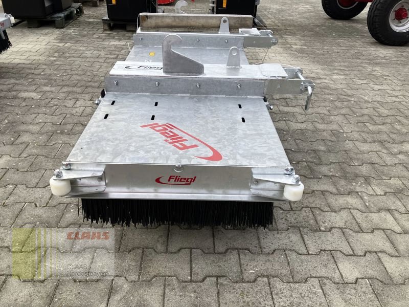 Ladeschaufel des Typs Fliegl KEBFLI250005 LÖWE 2.500MM, Neumaschine in Moosbach (Bild 4)