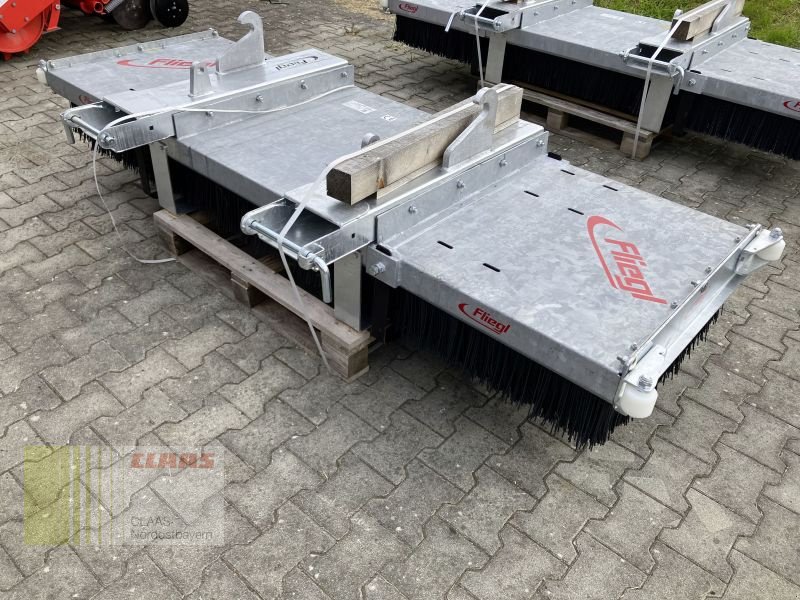 Ladeschaufel des Typs Fliegl KEBFLI250005 LÖWE 2.500MM, Neumaschine in Moosbach (Bild 3)