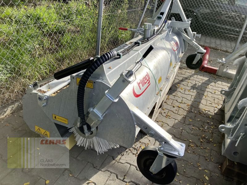 Ladeschaufel des Typs Fliegl KEHECO240000 ECONOMY 2.300MM, Neumaschine in Schwandorf (Bild 2)