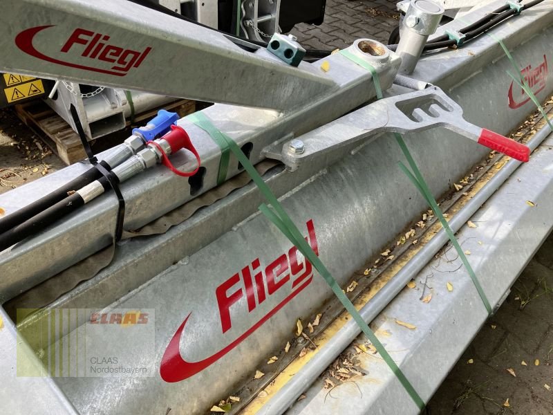 Ladeschaufel des Typs Fliegl KEHECO240000 ECONOMY 2.300MM, Neumaschine in Schwandorf (Bild 7)