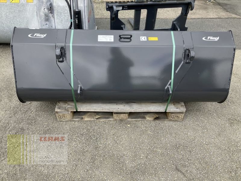Ladeschaufel des Typs Fliegl LGS 1.900MM LGSFLM000019, Neumaschine in Cham (Bild 7)