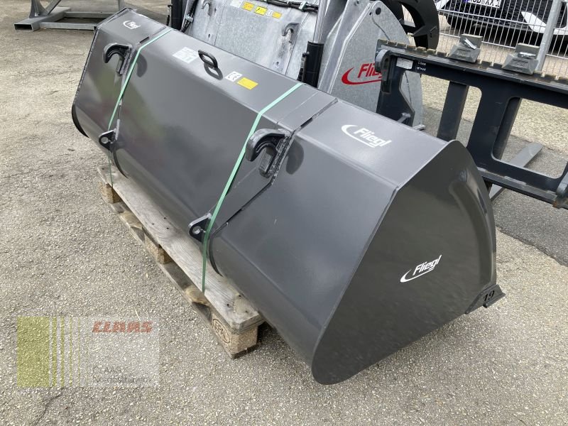 Ladeschaufel des Typs Fliegl LGS 1.900MM LGSFLM000019, Neumaschine in Cham (Bild 6)