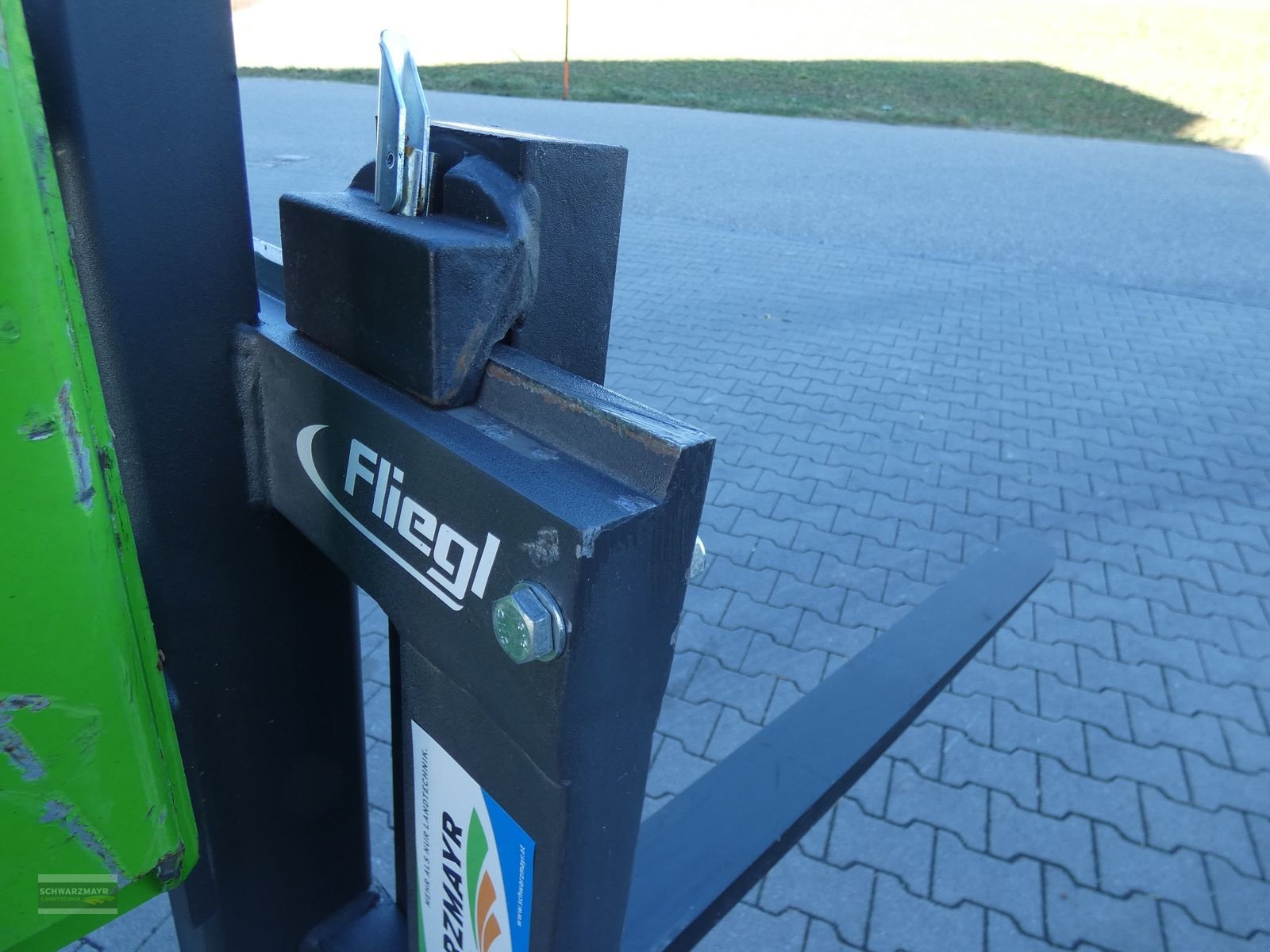 Ladeschaufel des Typs Fliegl Palettengabel 1200mm Merlo, Vorführmaschine in Gampern (Bild 8)