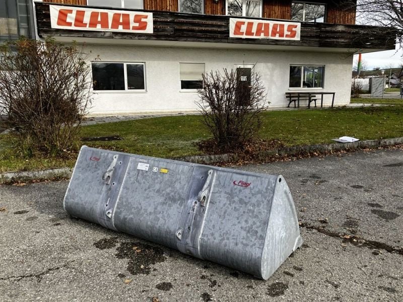 Ladeschaufel du type Fliegl SCHWERGUTSCHAUFEL 2200, Neumaschine en Grabenstätt-Erlstätt (Photo 1)