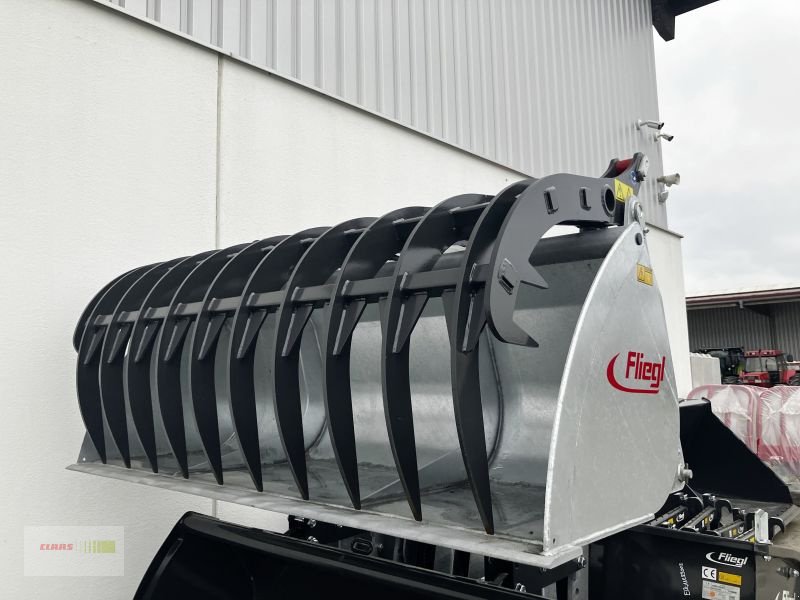 Ladeschaufel του τύπου Fliegl SILOGREIFSCHAUFEL STAND, Neumaschine σε Töging am Inn