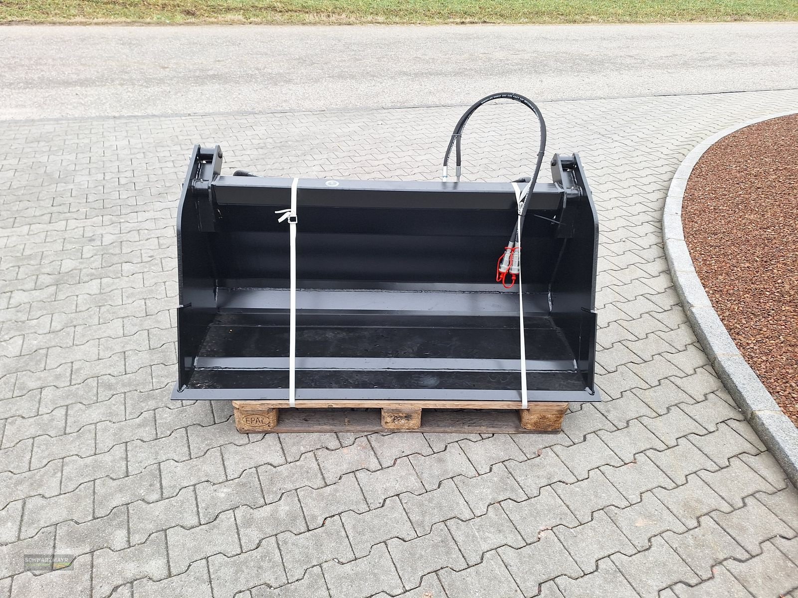 Ladeschaufel des Typs GiANT 4-1 Schaufel 1500mm, Neumaschine in Aurolzmünster (Bild 5)