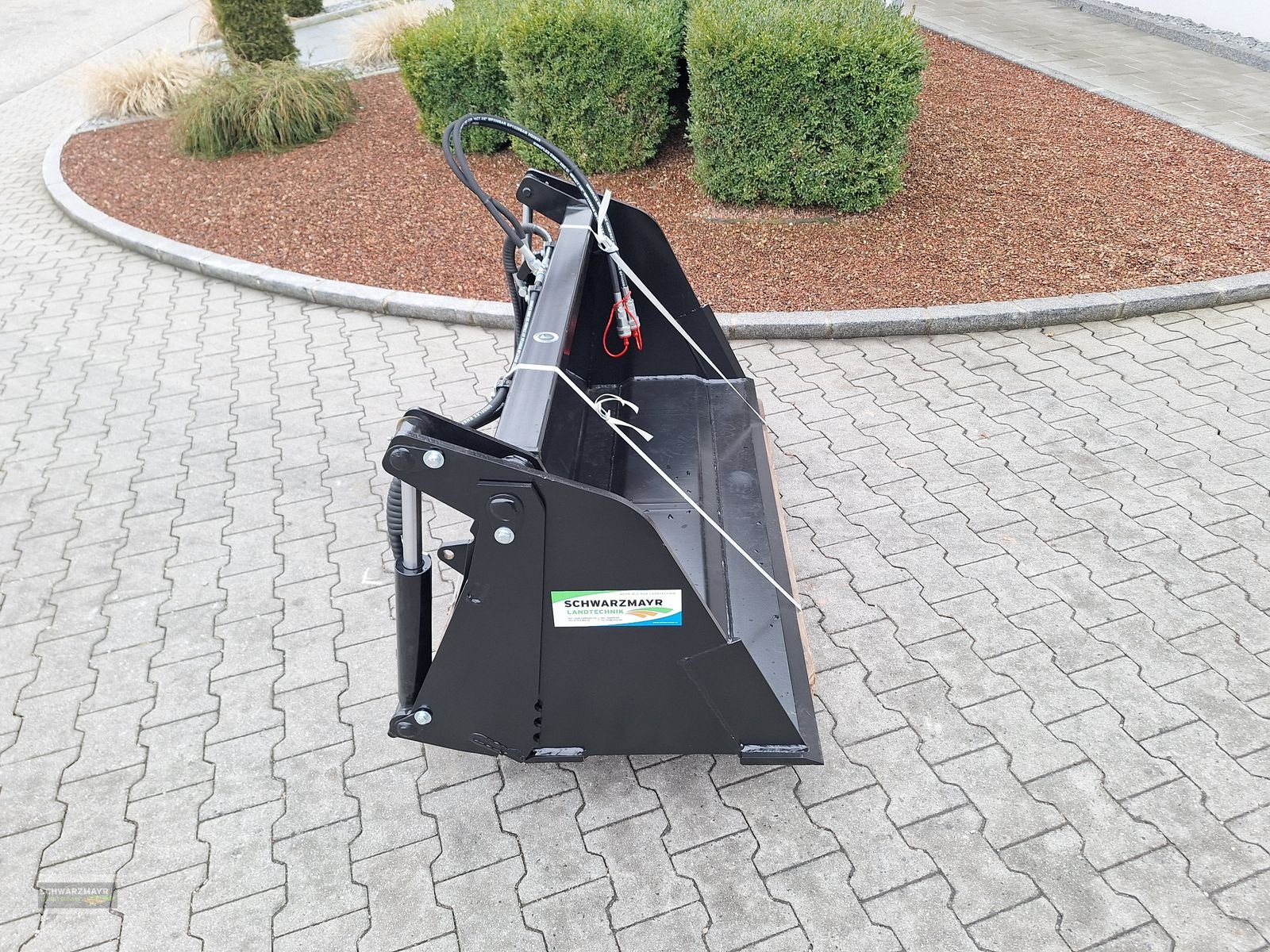 Ladeschaufel des Typs GiANT 4-1 Schaufel 1500mm, Neumaschine in Aurolzmünster (Bild 8)