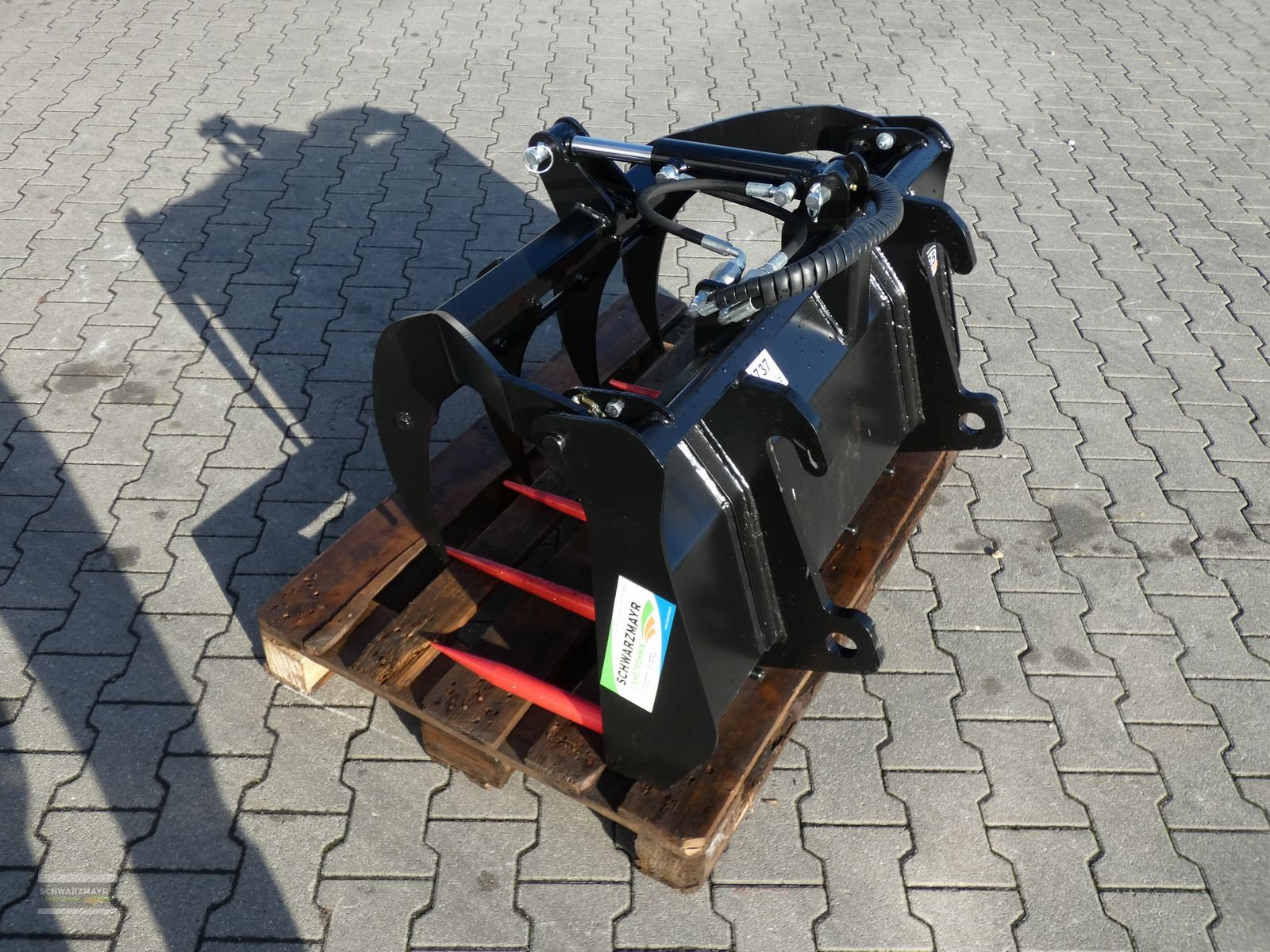 Ladeschaufel del tipo GiANT Dung-Silagegabel 1000mm, Neumaschine In Aurolzmünster (Immagine 3)