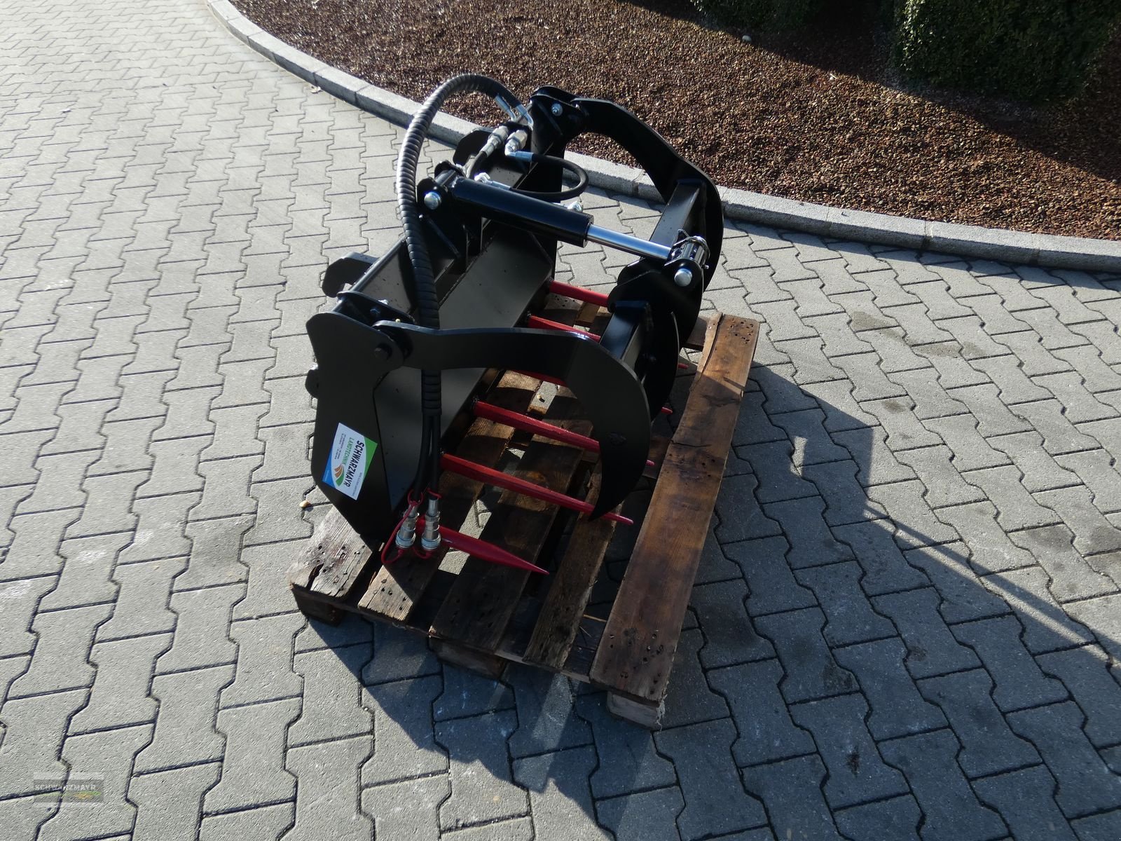 Ladeschaufel del tipo GiANT Dung-Silagegabel 1000mm, Neumaschine In Aurolzmünster (Immagine 7)