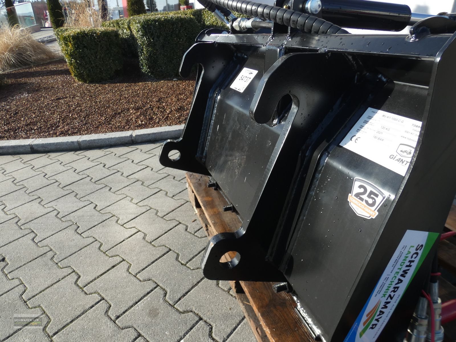 Ladeschaufel del tipo GiANT Dung-Silagegabel 1000mm, Neumaschine In Aurolzmünster (Immagine 9)