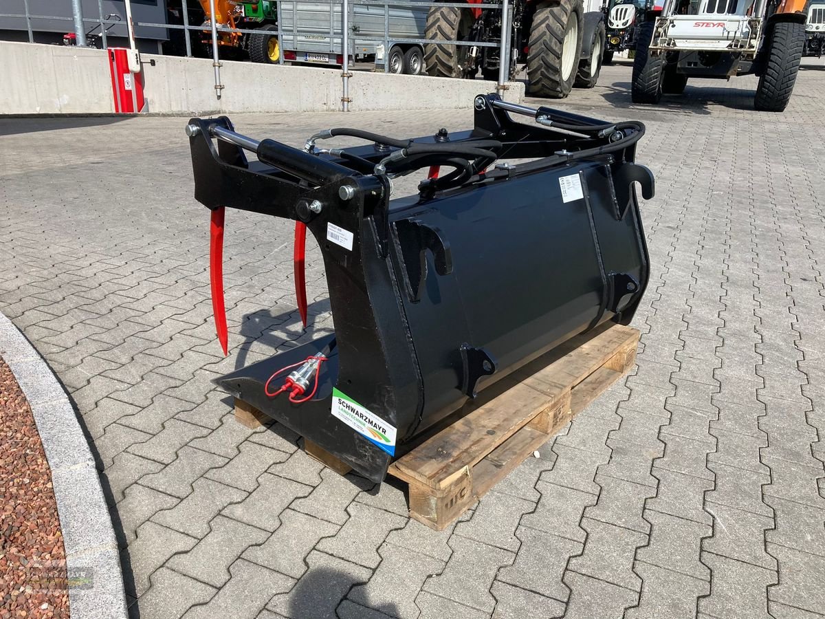 Ladeschaufel типа GiANT Dung-Silageschaufel 1300mm, Neumaschine в Aurolzmünster (Фотография 3)