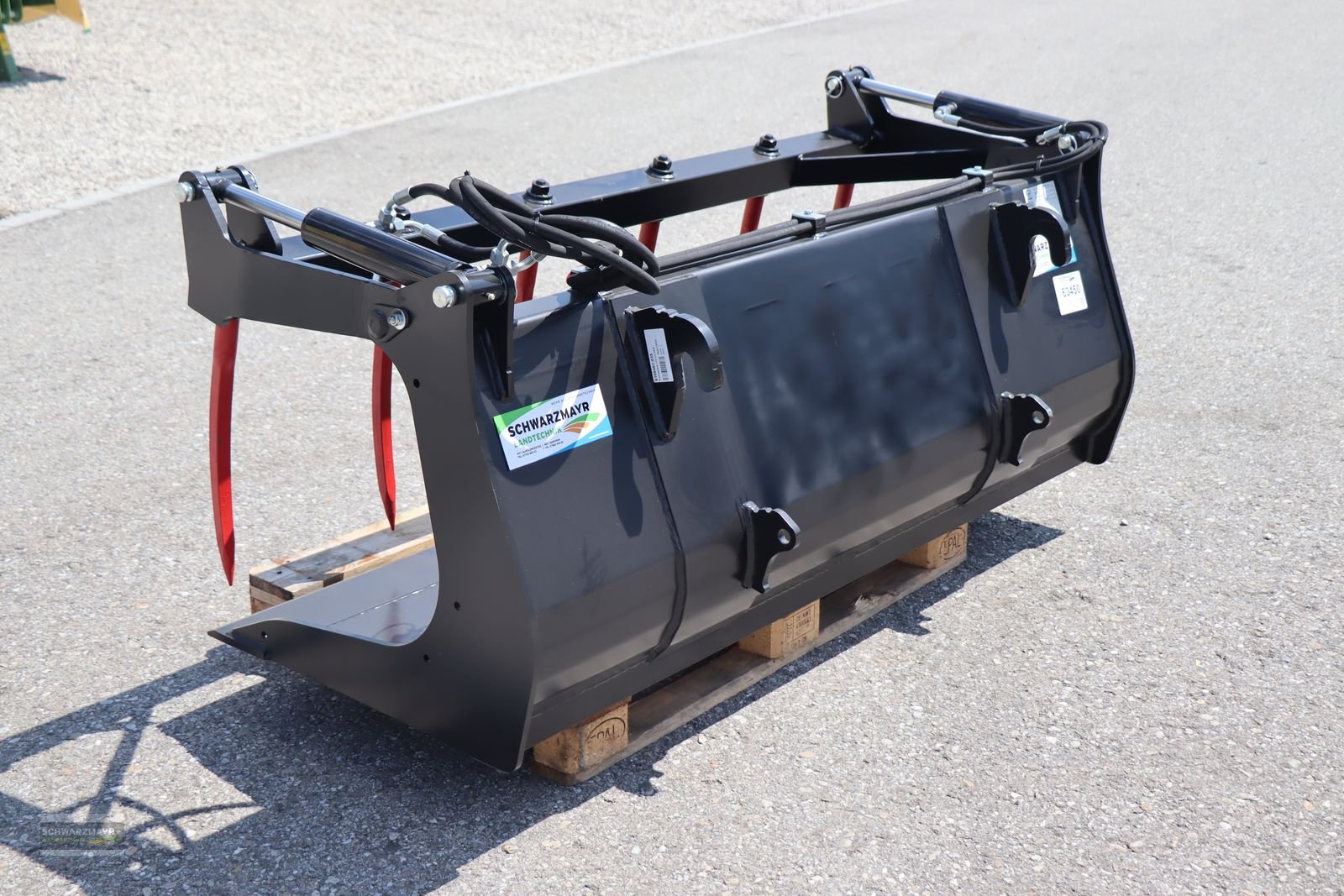 Ladeschaufel of the type GiANT Dung-Silageschaufel 1750mm, Neumaschine in Aurolzmünster (Picture 4)