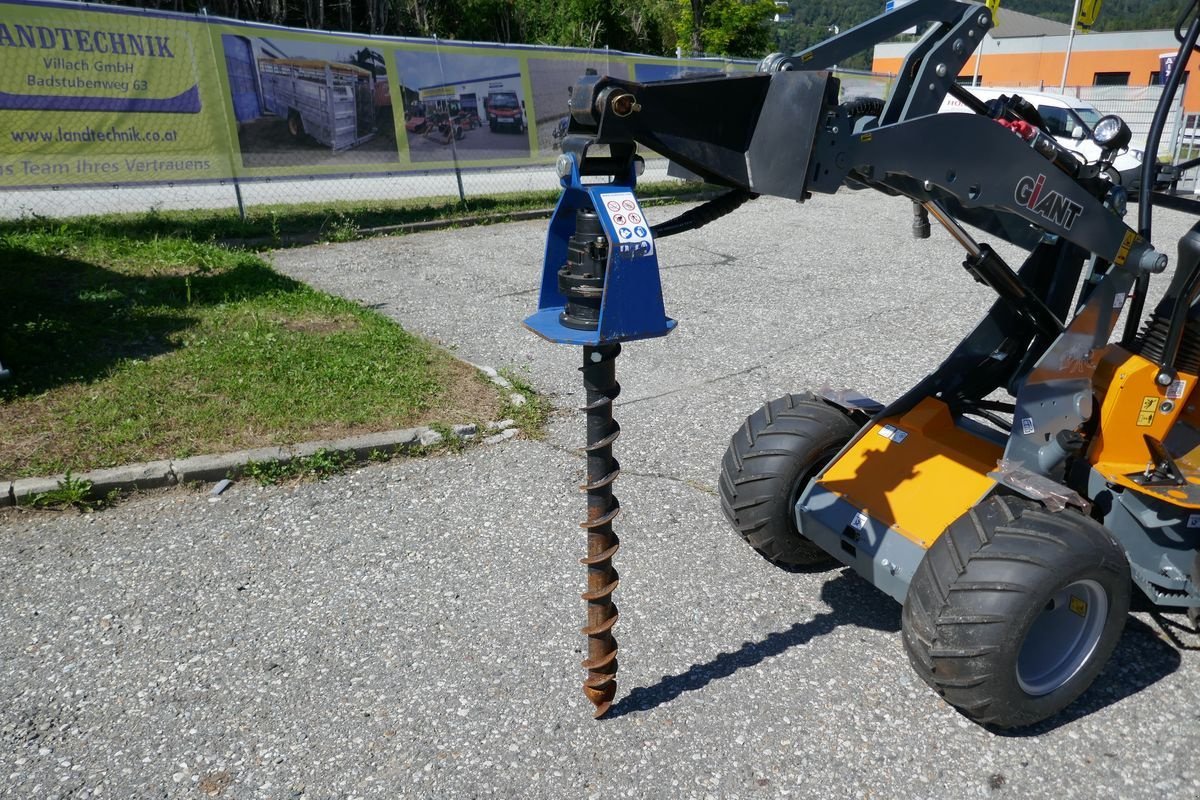 Ladeschaufel of the type GiANT Erdbohrer 100/200, Gebrauchtmaschine in Villach (Picture 2)