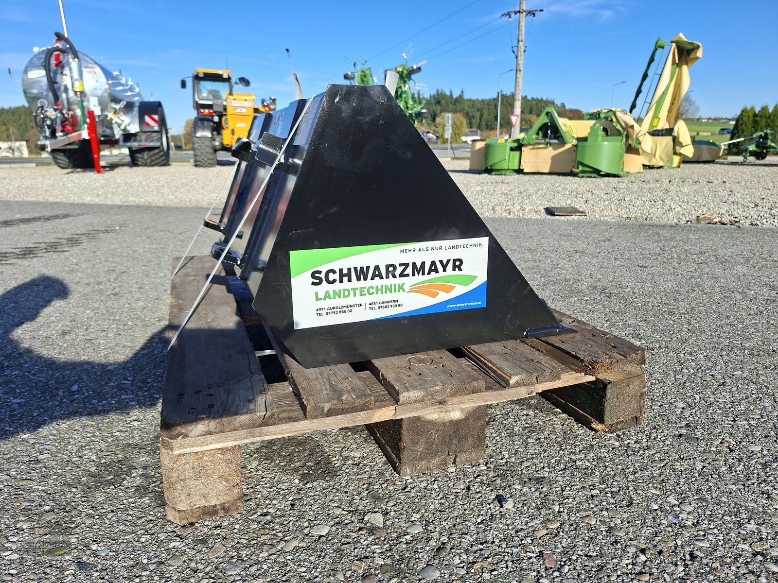 Ladeschaufel des Typs GiANT Erdschaufel 900mm, Neumaschine in Aurolzmünster (Bild 7)