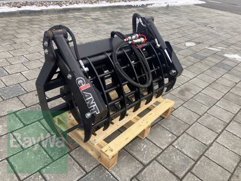 Ladeschaufel of the type GiANT HOLZKLEMME HORIZONTAL 110 CM, Gebrauchtmaschine in Großweitzschen 