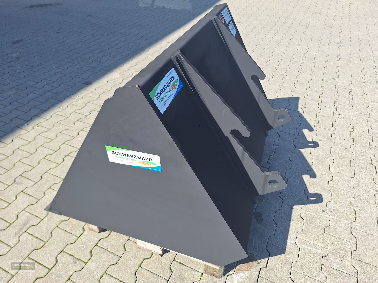 Ladeschaufel des Typs GiANT Leichtgutschaufel 1200mm E, Neumaschine in Aurolzmünster (Bild 10)