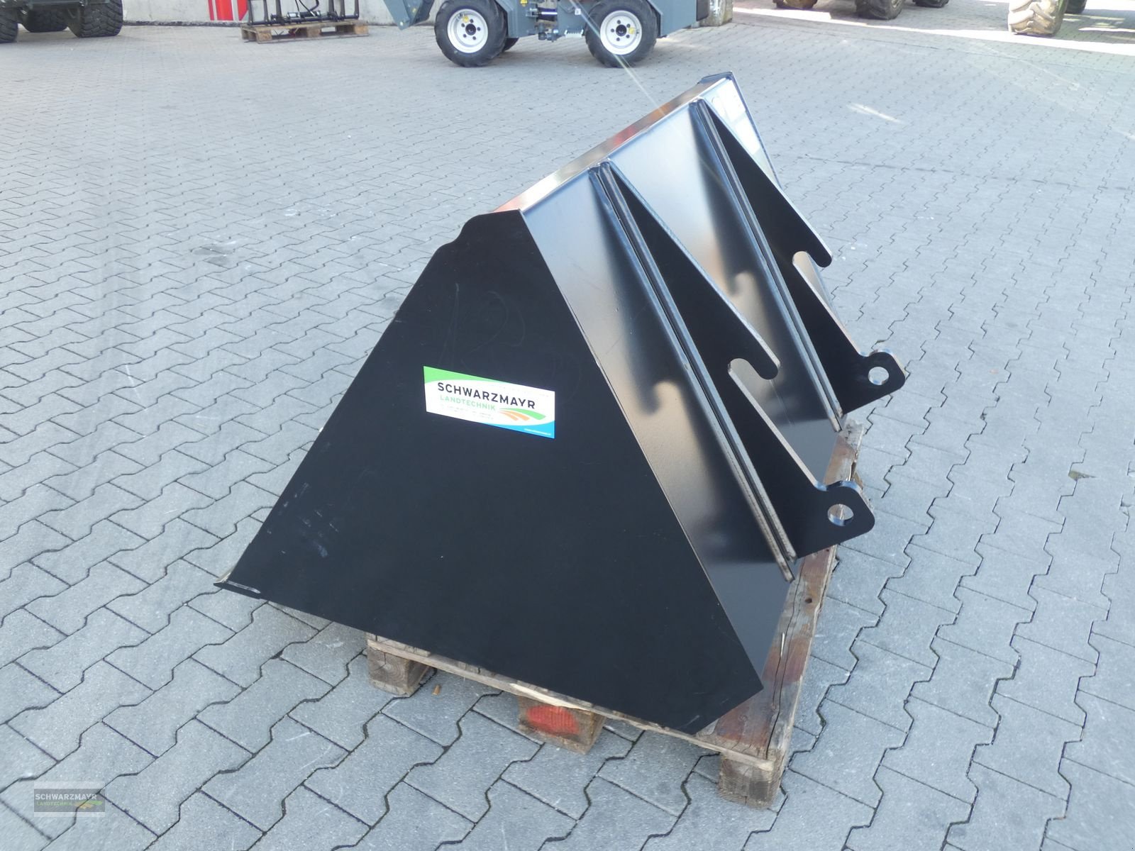 Ladeschaufel des Typs GiANT Leichtgutschaufel 1200mm, Neumaschine in Aurolzmünster (Bild 1)