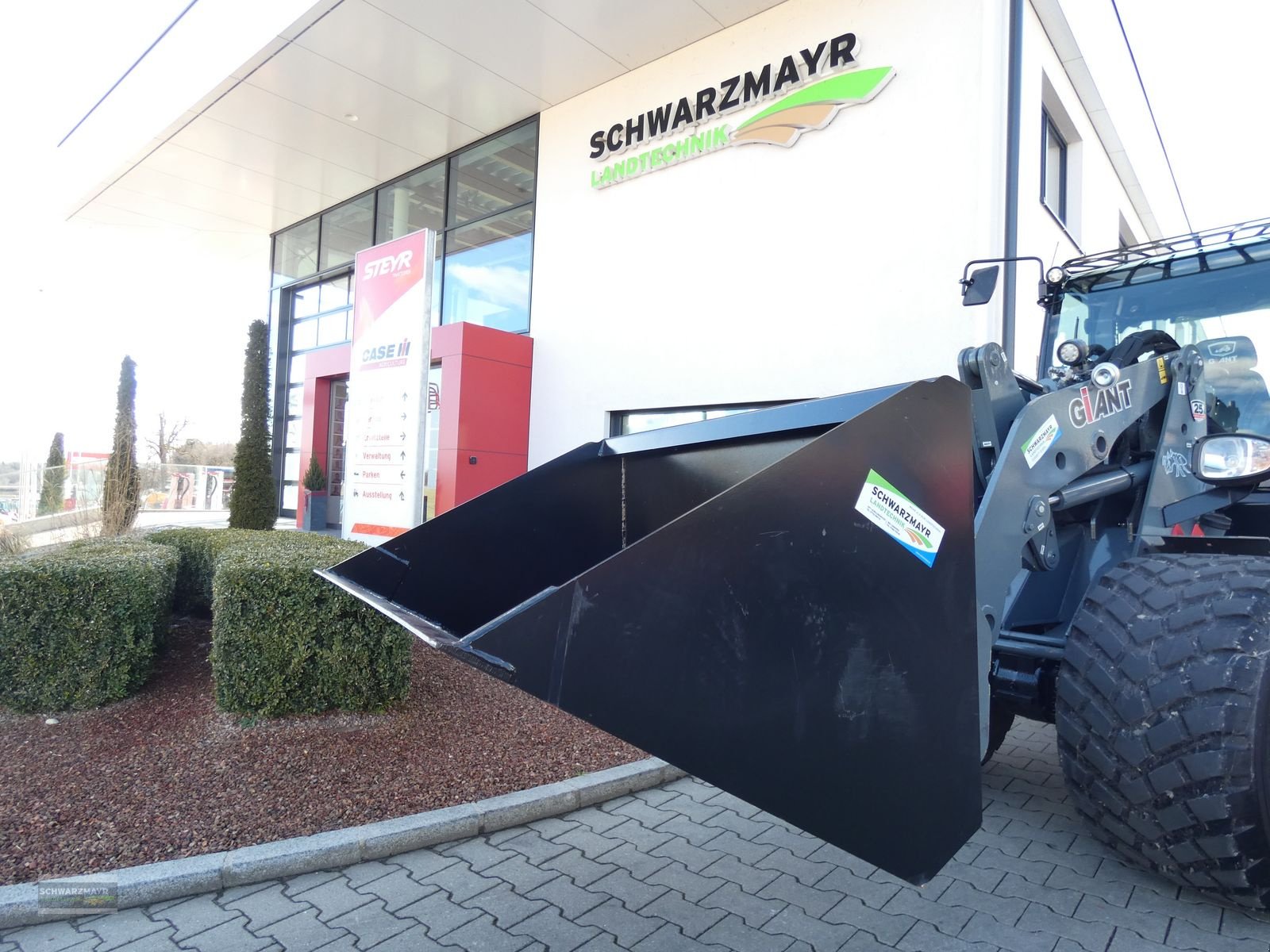 Ladeschaufel des Typs GiANT Leichtgutschaufel 1400mm Euro, Vorführmaschine in Aurolzmünster (Bild 9)