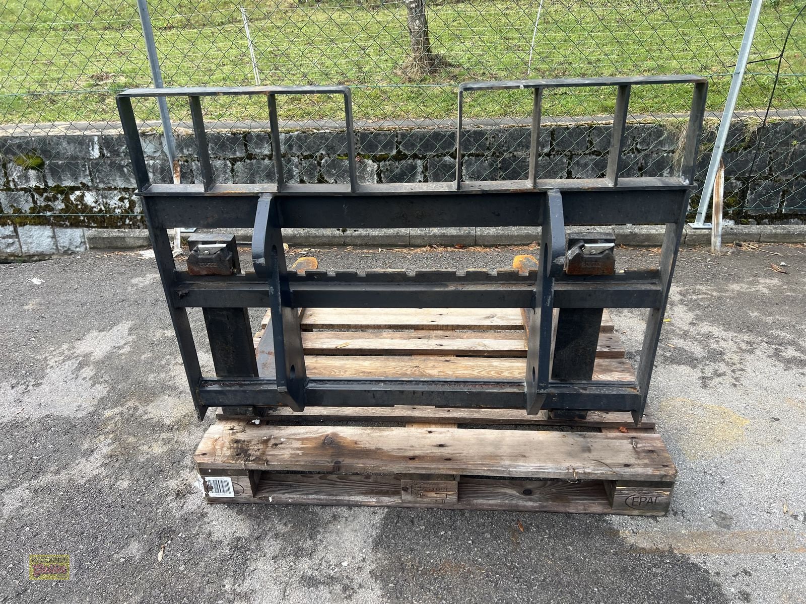 Ladeschaufel des Typs GiANT Palettengabel mit Giant - Aufnahme, Gebrauchtmaschine in Kötschach (Bild 3)