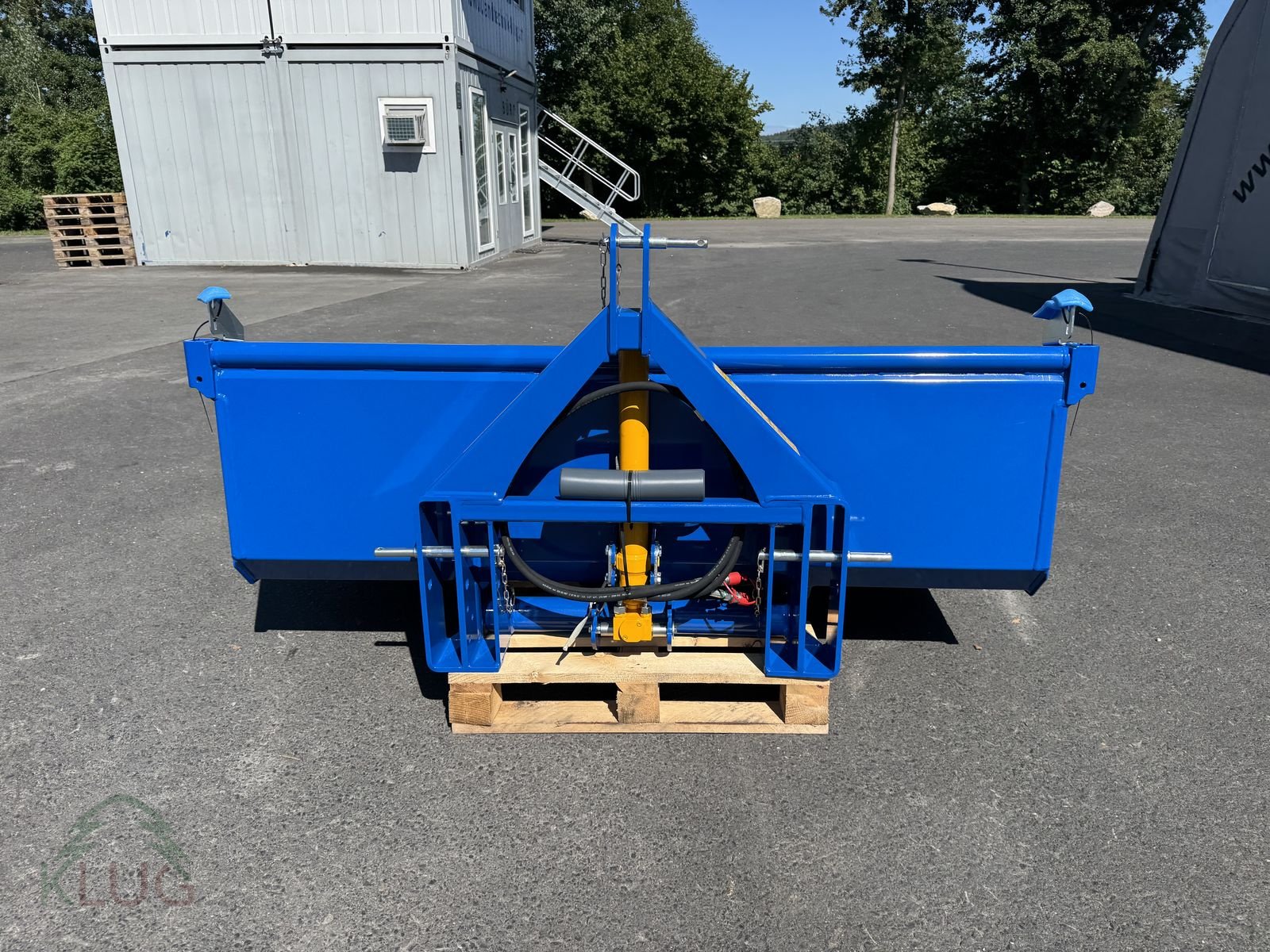 Ladeschaufel des Typs Göweil GHU 10/2000 DW, Neumaschine in Pirching am Traubenberg (Bild 24)