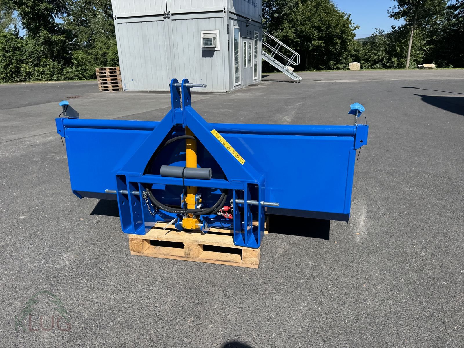 Ladeschaufel des Typs Göweil GHU 10/2000 DW, Neumaschine in Pirching am Traubenberg (Bild 25)