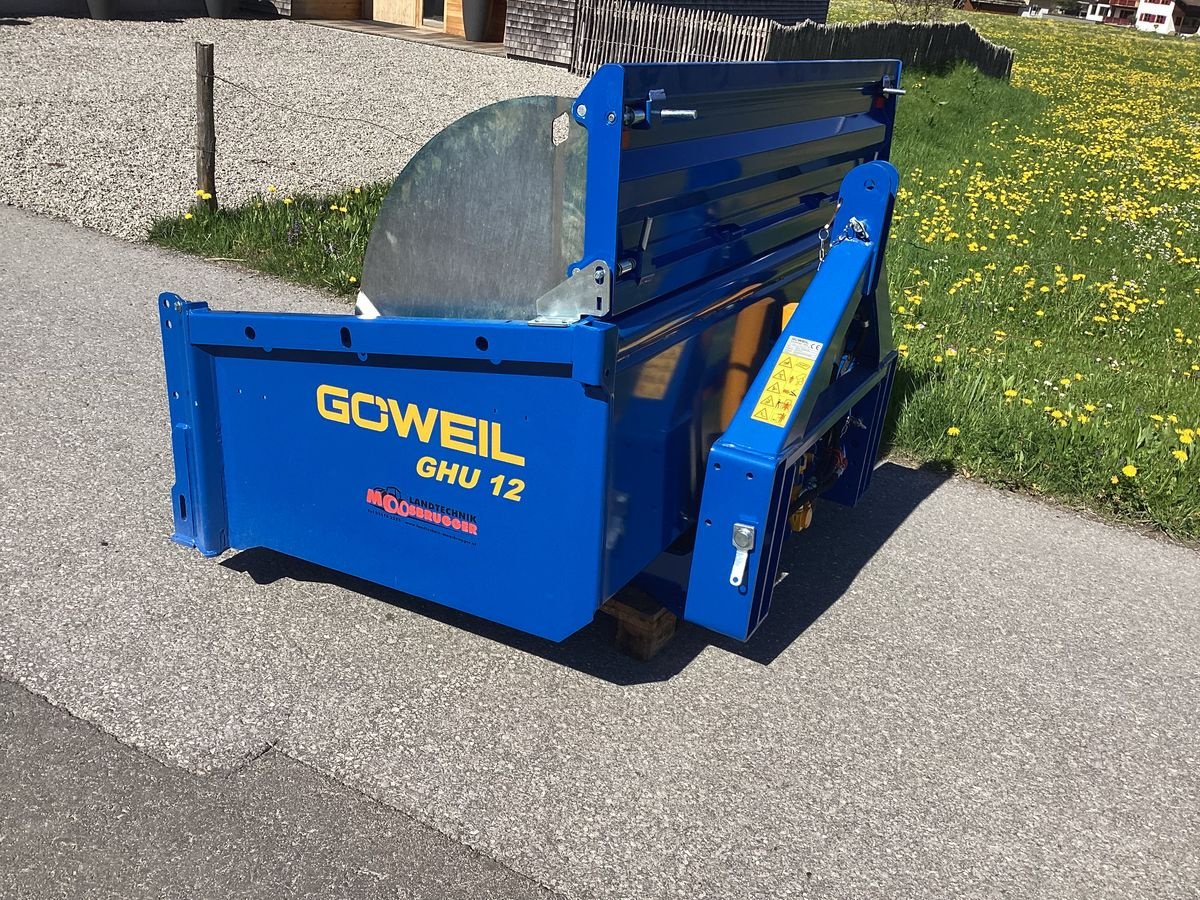 Ladeschaufel des Typs Göweil GHU 12/2000, Neumaschine in Bezau (Bild 1)
