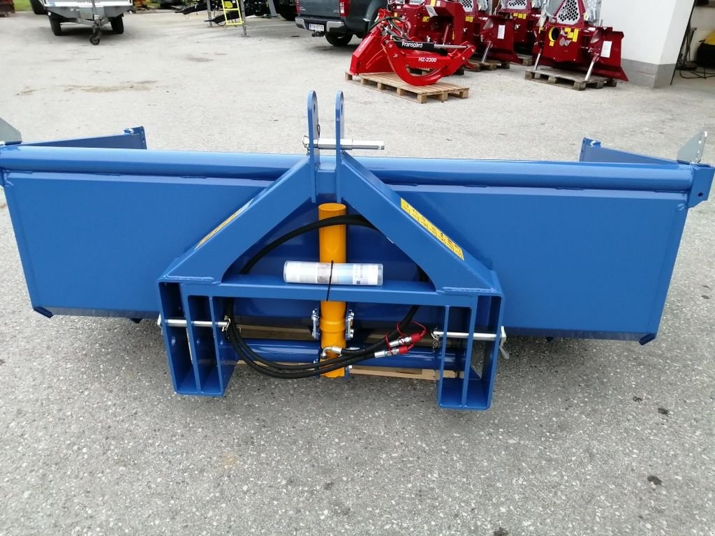 Ladeschaufel des Typs Göweil GHU 12/2500 DW, Neumaschine in Grünbach (Bild 5)