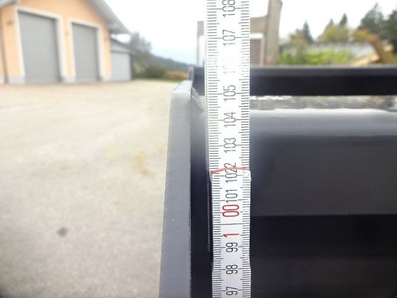 Ladeschaufel des Typs H-L-M XXXL- Big Volumenschaufel Größe 3 XL  - Breiten 1,8 Meter  2- Meter - 2,2 Meter -2,4 Meter- 2,5 Meter // Euro SW Anbau, Neumaschine in Neureichenau (Bild 20)