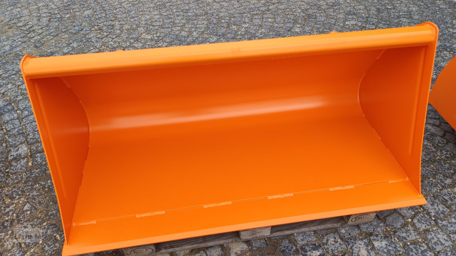 Ladeschaufel des Typs Hauer Erdschaufel 1600mm SWE-Euro, Neumaschine in Bad Abbach-Dünzling (Bild 1)