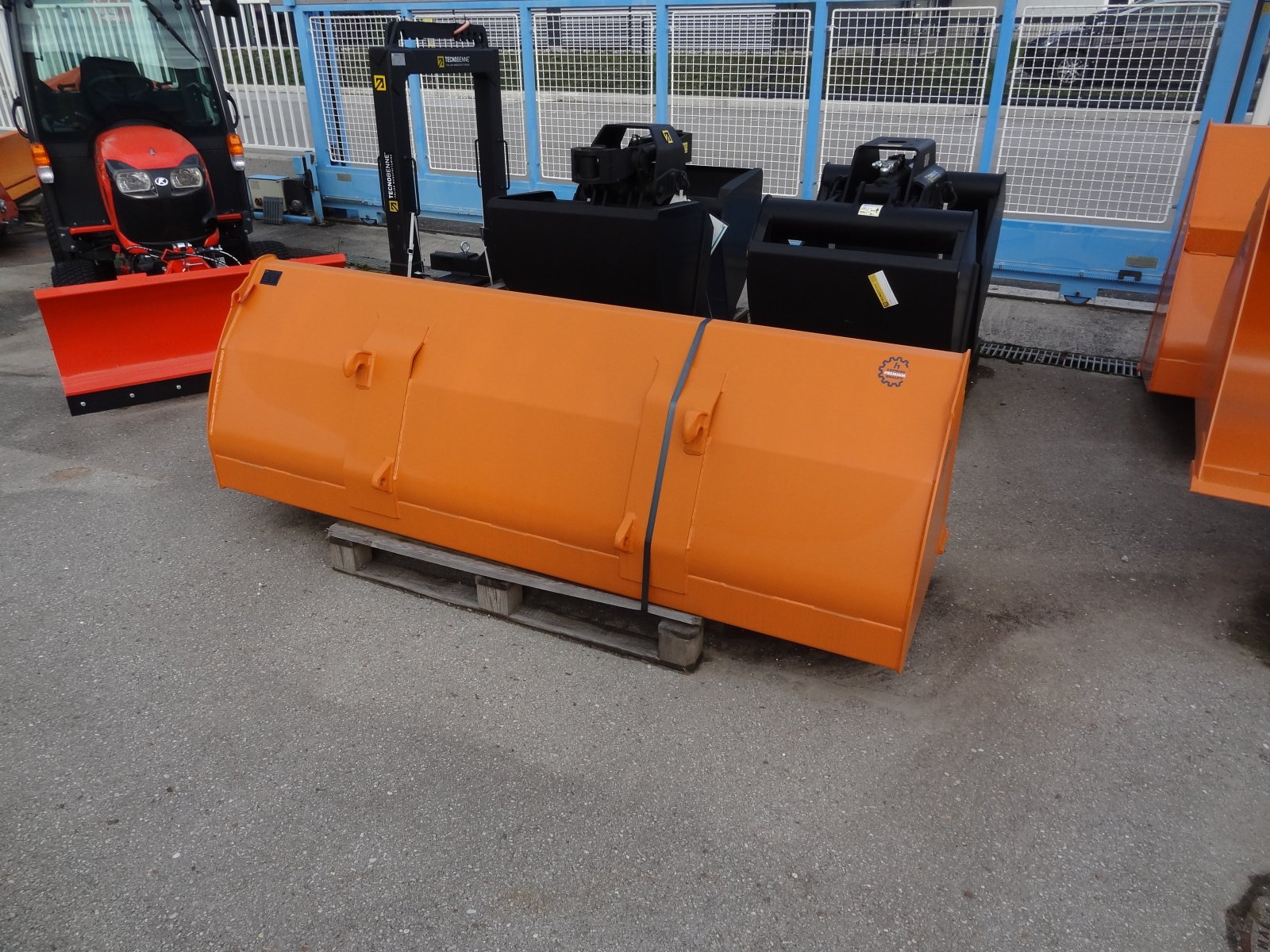 Ladeschaufel typu Hauer Erdschaufel, Neumaschine v St.Andrä-Wördern (Obrázek 2)