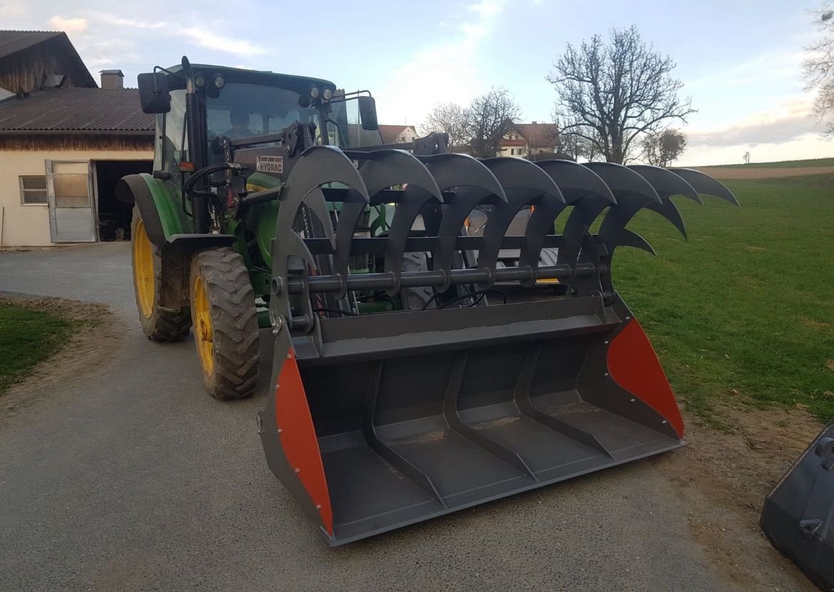 Ladeschaufel Türe ait Inter Tech Greifschaufel Silo Reißschaufel verschiedene Breiten, Neumaschine içinde Augsburg (resim 2)
