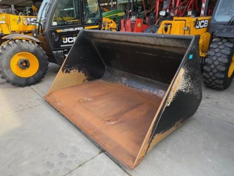 Ladeschaufel of the type JCB 3200 litres 2.6 m Qfit, Gebrauchtmaschine in Sorée (Picture 2)