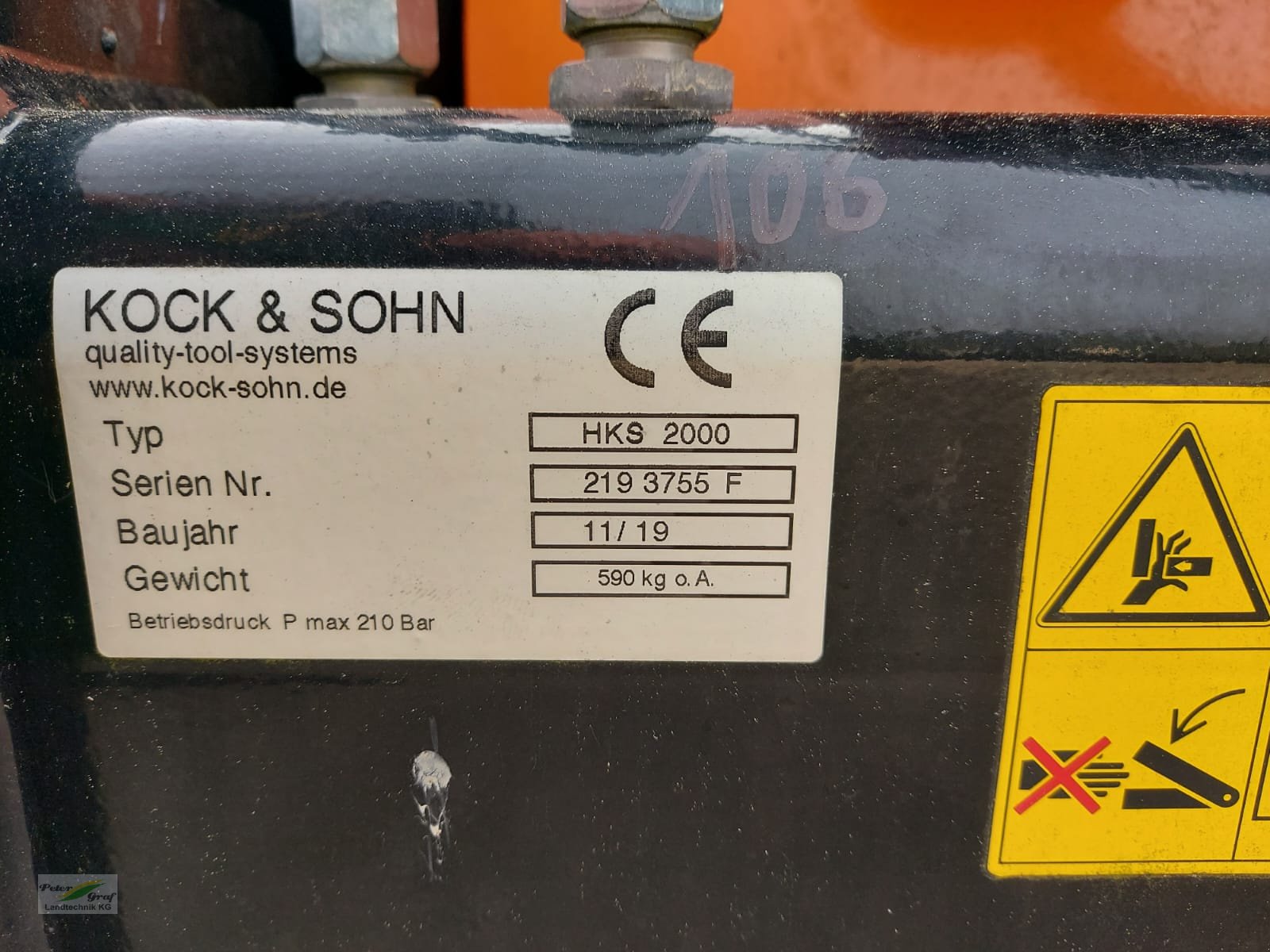 Ladeschaufel des Typs Kock & Sohn Hochkippschaufel HKS2000 Zettelm. Aufn., Neumaschine in Pegnitz-Bronn (Bild 5)