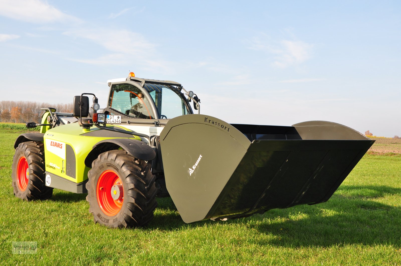 Ladeschaufel des Typs Krassort Getreide / Volumenschaufel, Neumaschine in Sassenberg (Bild 2)