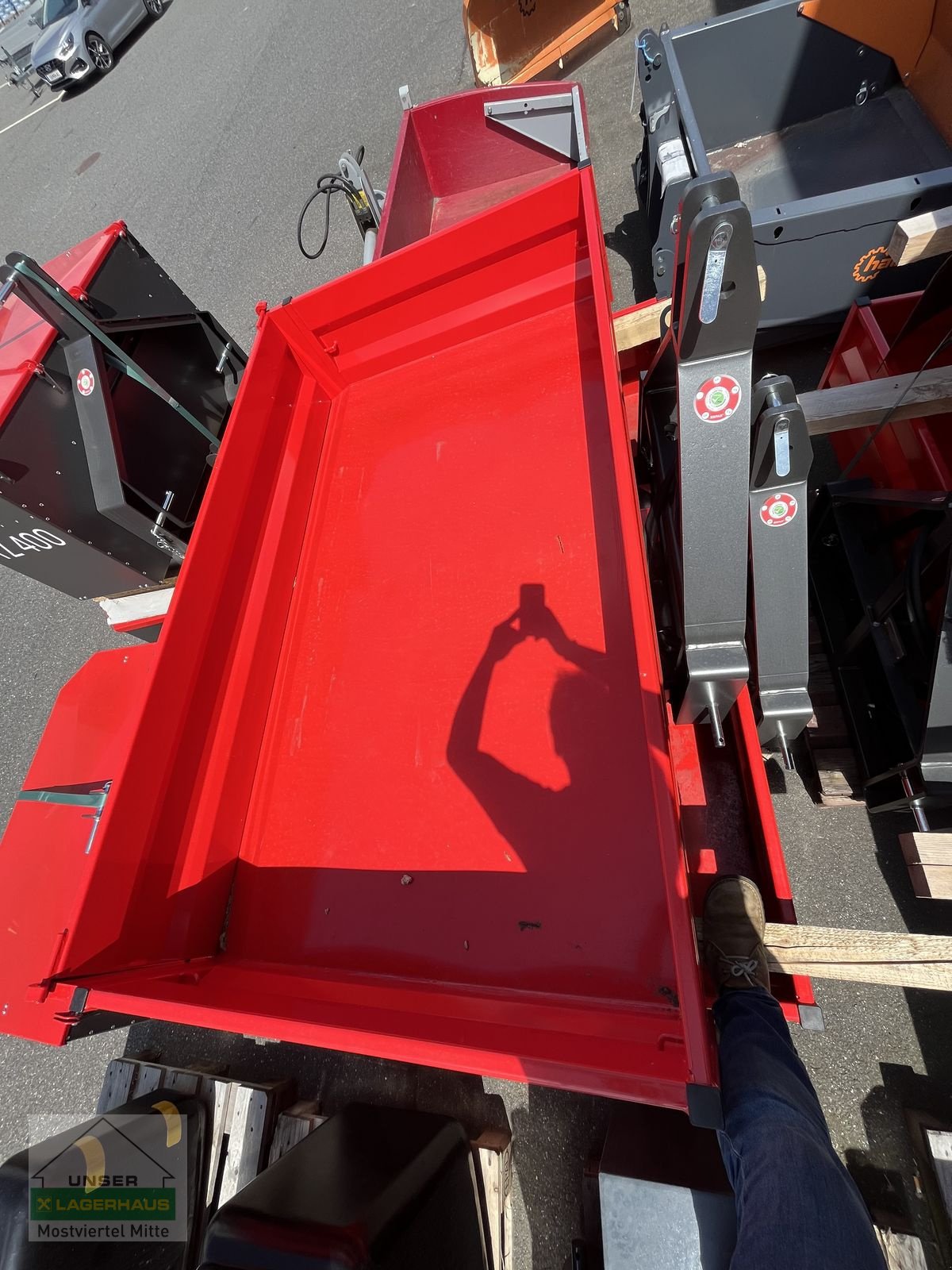 Ladeschaufel des Typs Krpan PT 140/80, Neumaschine in Bergland (Bild 4)